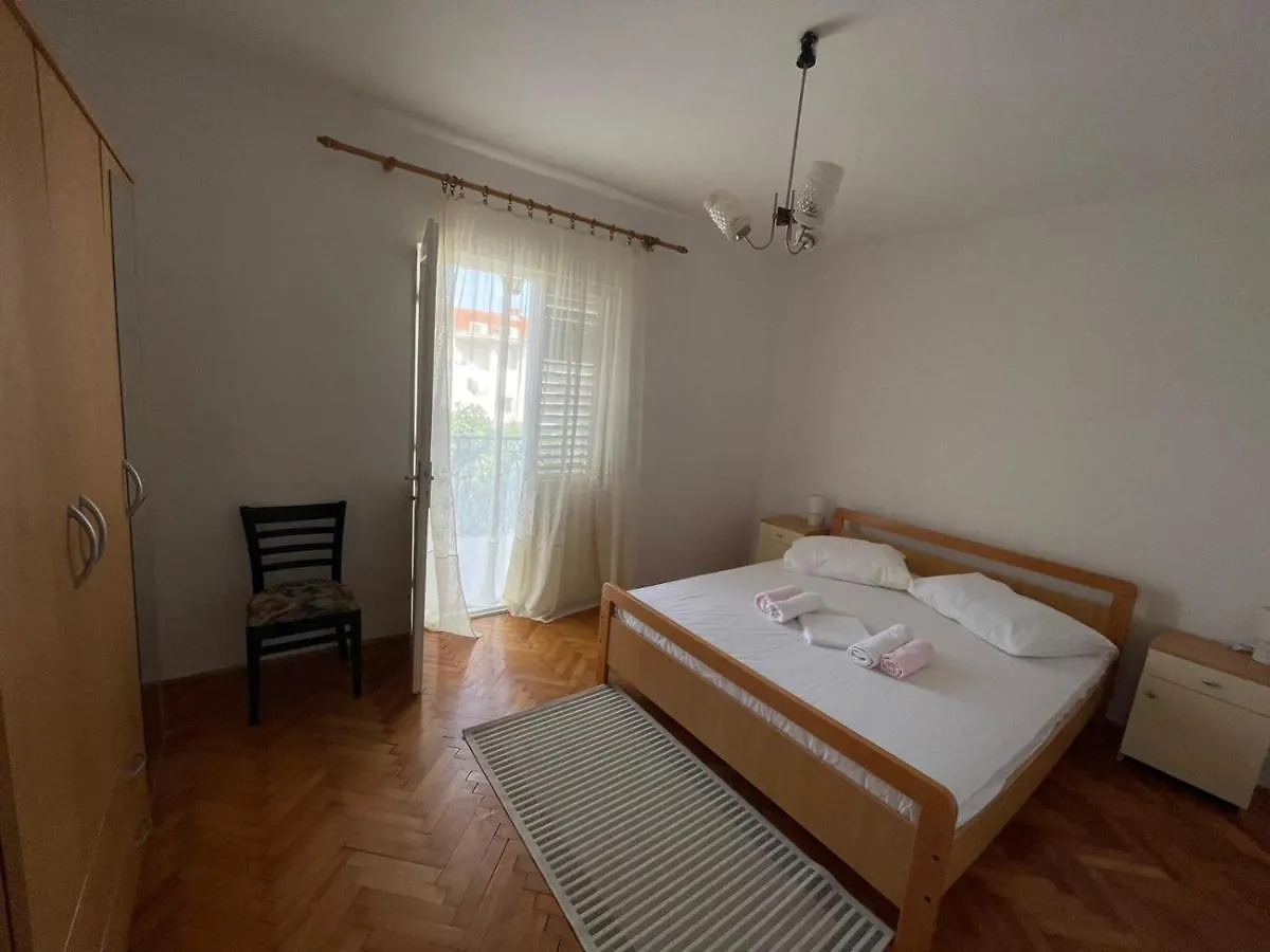 Holiday House Fila Turanj Casa vacanze